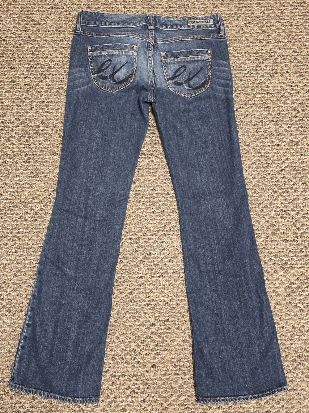 🦋👖✨ Express Stella Low Rise Bootcut Flare Jeans Y2K Medium Wash Size 4 McBling - Picture 3 of 9